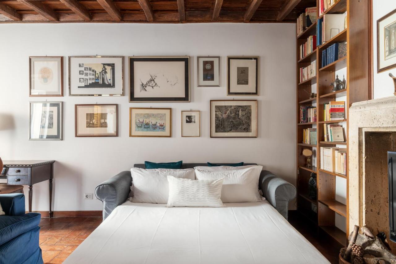 Domus Quiritum Charming, Appartamento D'Epoca A Campo De' Fiori ローマ エクステリア 写真