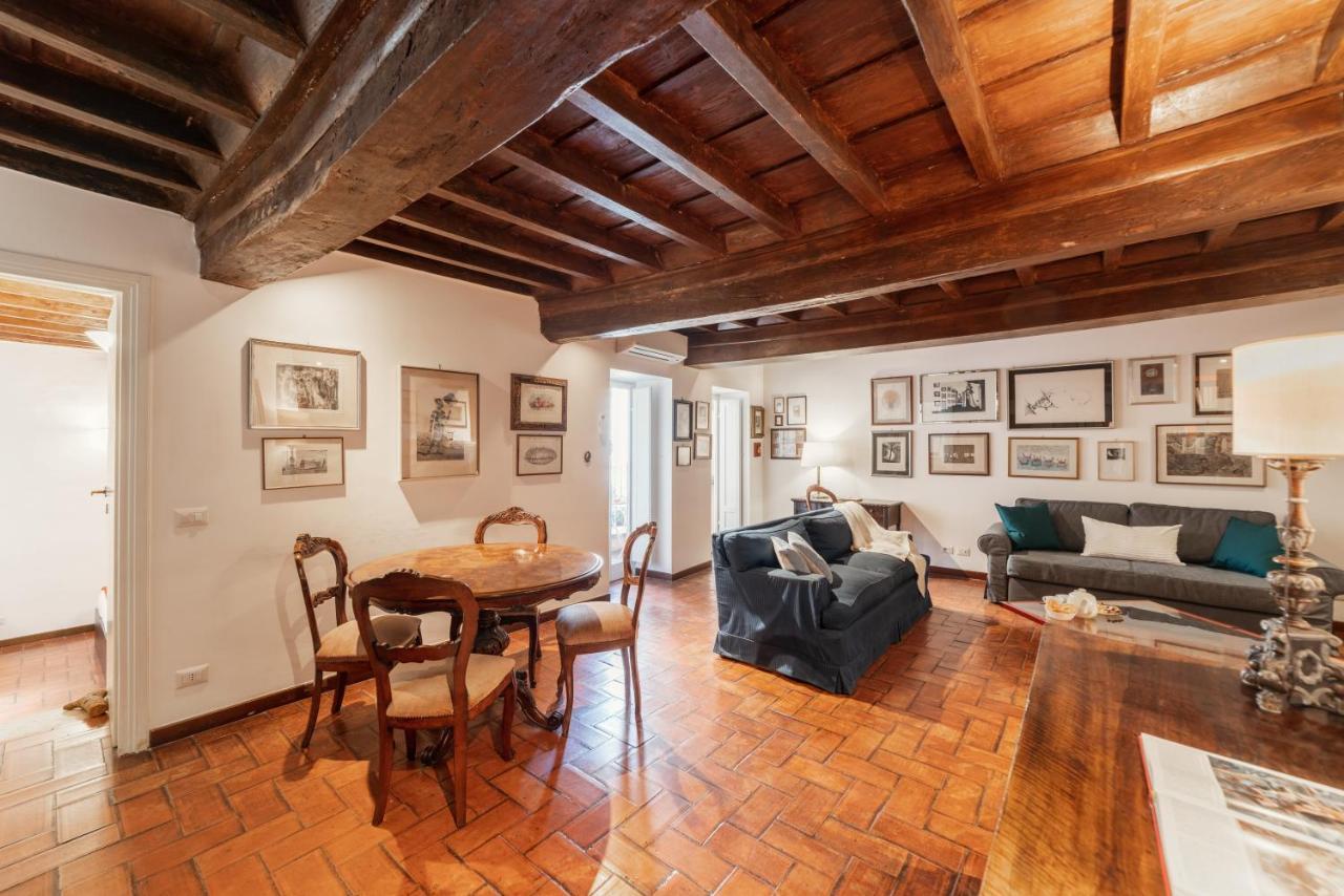 Domus Quiritum Charming, Appartamento D'Epoca A Campo De' Fiori ローマ エクステリア 写真