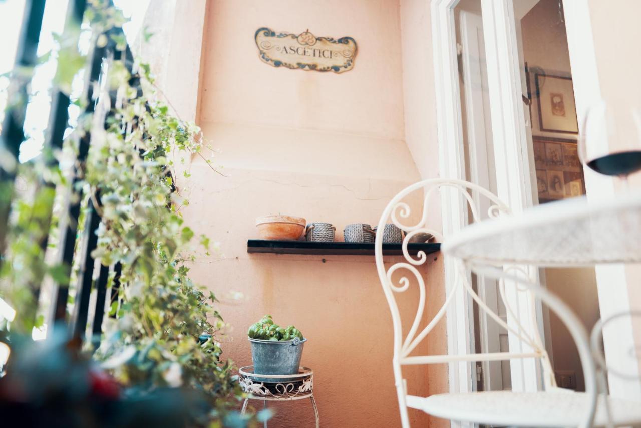 Domus Quiritum Charming, Appartamento D'Epoca A Campo De' Fiori ローマ エクステリア 写真