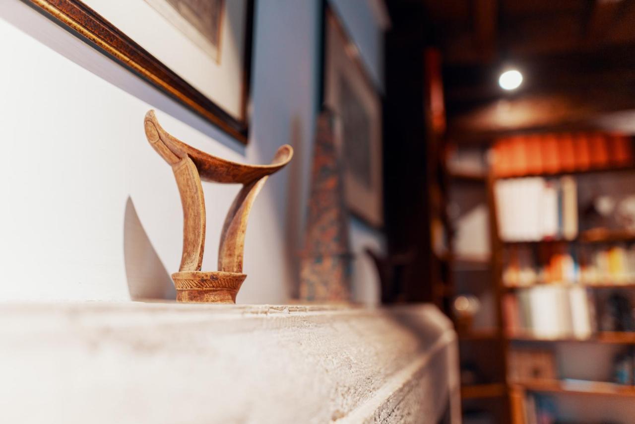 Domus Quiritum Charming, Appartamento D'Epoca A Campo De' Fiori ローマ エクステリア 写真